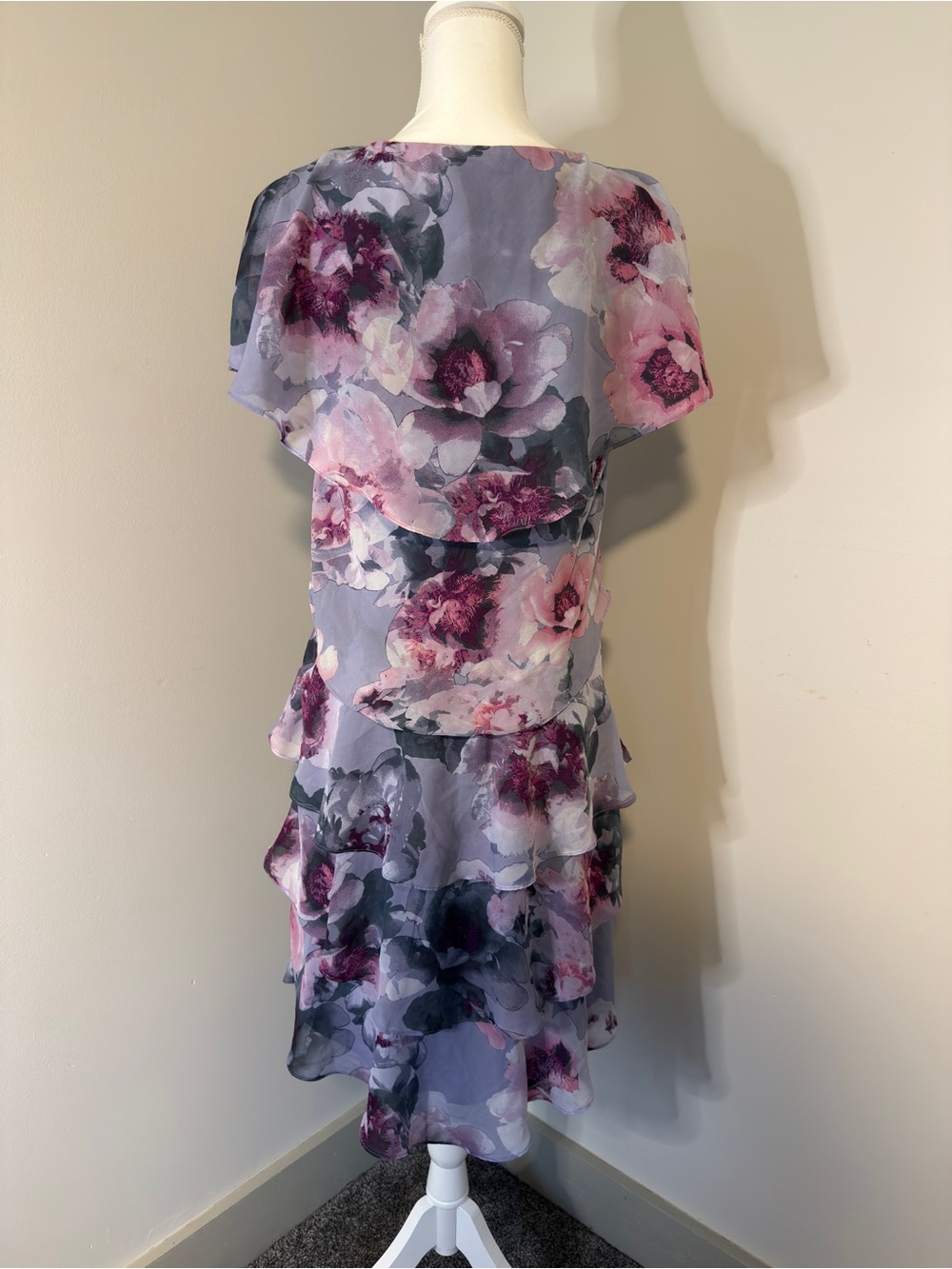 SLNY Floral Chiffon Tiered Dress Size 10 Lavender Pink - Picture 6 of 11